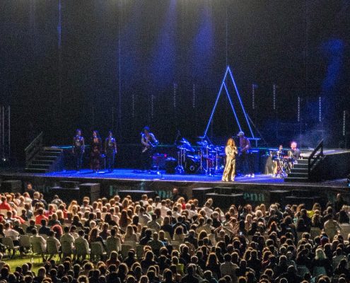 Anastacia sings at Forte Arena Sardinia